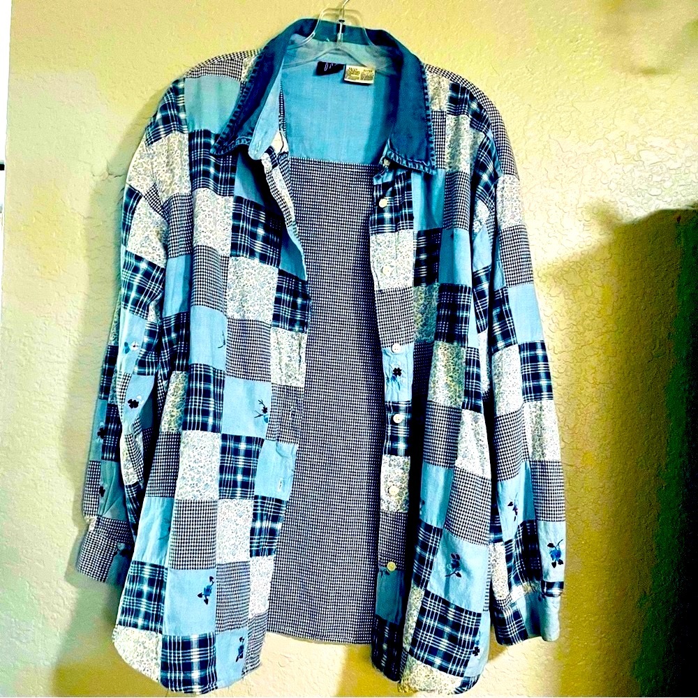DCC Blue & White Patchwork Long Sleeve Shirt Size 22/24 Flower & Checkered